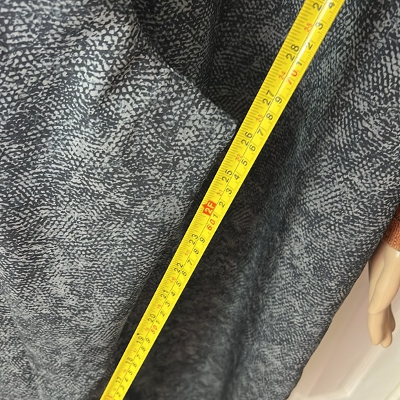 Athleta Black Gray viper printed Topanga Jumpsuit Size XXXL - Picture 11 of 11